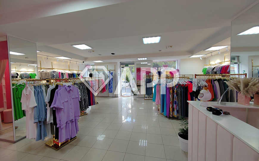 Продаю помещение свободного назначения, 1 750 м² фото