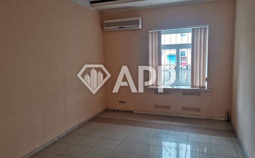 Продаю помещение свободного назначения, 1 750 м² фото