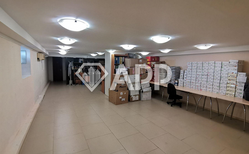 Продаю помещение свободного назначения, 1 750 м² фото