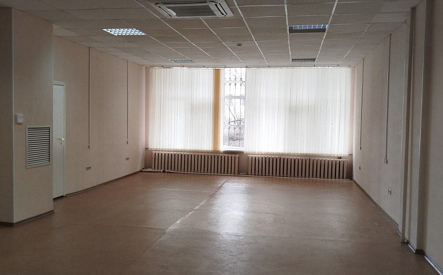 Просторный офис в бизнес-центре 73,3 м² фото
