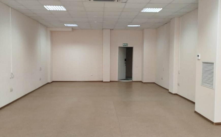 Просторный офис в бизнес-центре 73,3 м² фото