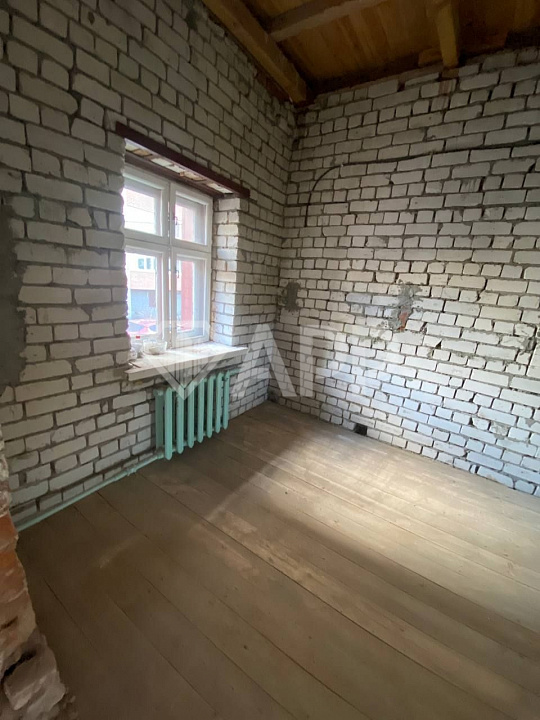 Отдельно стоящее здание 328,7м² с видом на центр города фото