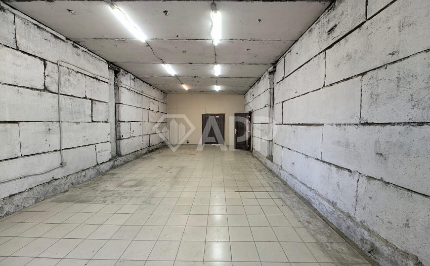 Сдам складское помещение, 600 м² фото