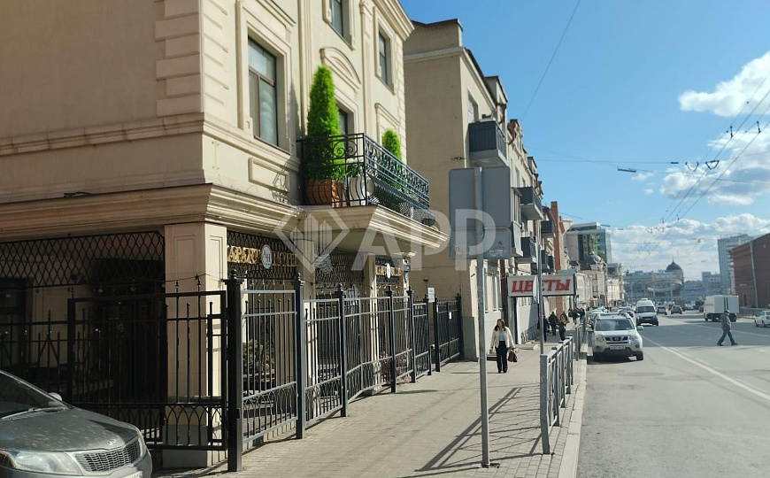 Сдаю в Центре  350 м² на высоком трафике! фото