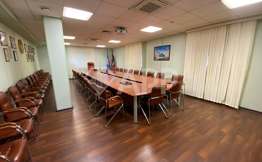 Блок-офис 428м² бизнес класса с мебелью и парковкой фото