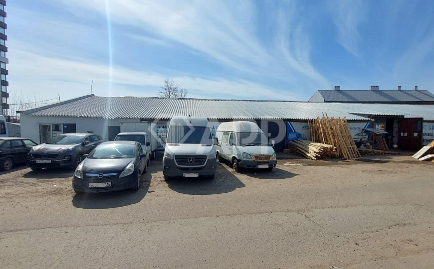 Сдам помещение под магазин, склад. 300 м² фото
