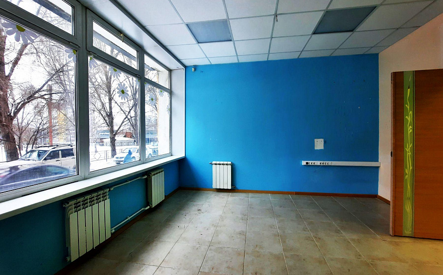 Сдам помещение свободного назначения, 212 м² фото