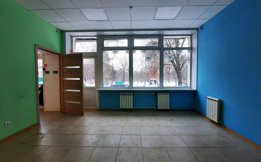 Сдам помещение свободного назначения, 212 м² фото