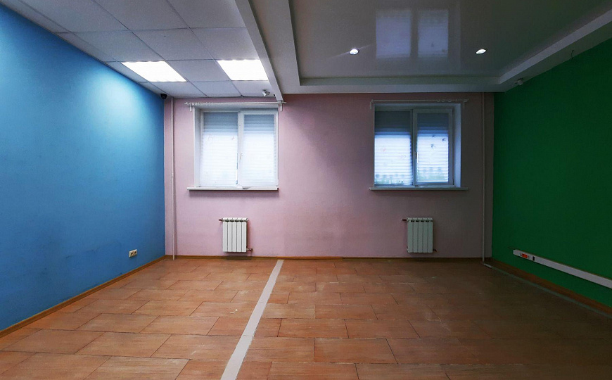 Сдам помещение свободного назначения, 212 м² фото