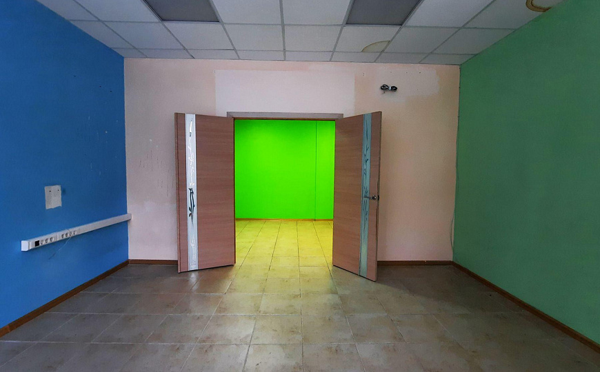 Сдам помещение свободного назначения, 212 м² фото