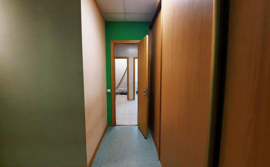 Сдам помещение свободного назначения, 212 м² фото