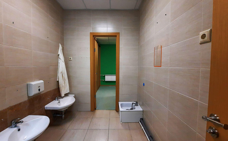 Сдам помещение свободного назначения, 212 м² фото