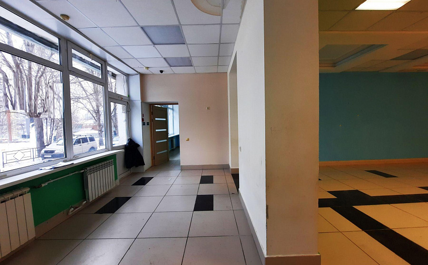 Сдам помещение свободного назначения, 212 м² фото