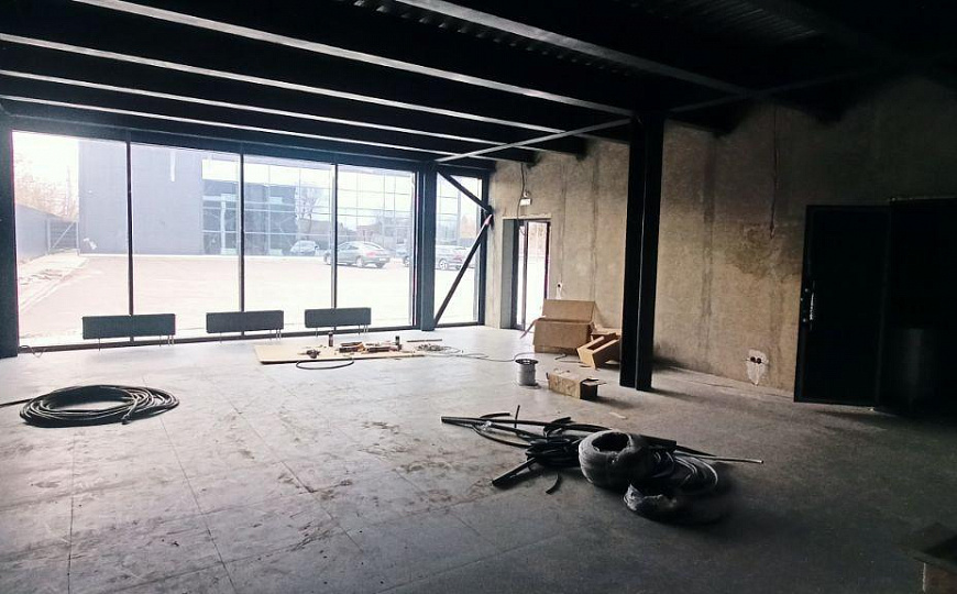 Аренда помещений свободного назначения, 77 м² фото