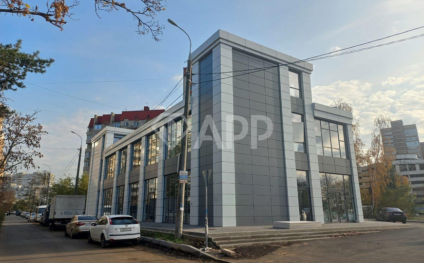 Сдам торговое помещение, 180 м² фото