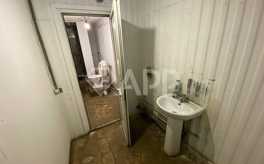 Производственно-складское помещение 254м² в городе фото