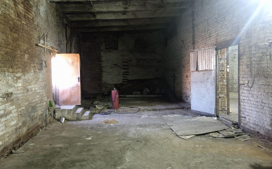 Сдам помещение свободного назначения, 241 м² фото