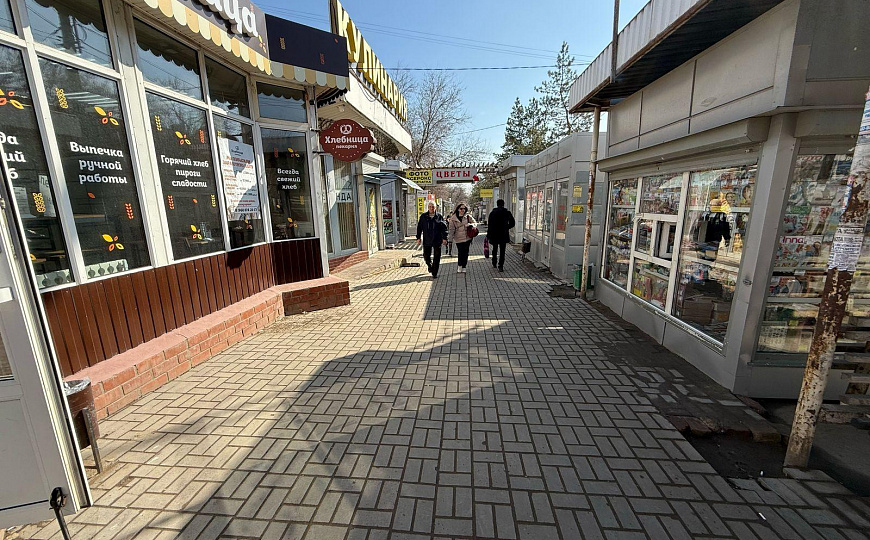 Сдам торговый павильон в проходимом месте, 20 м² фото