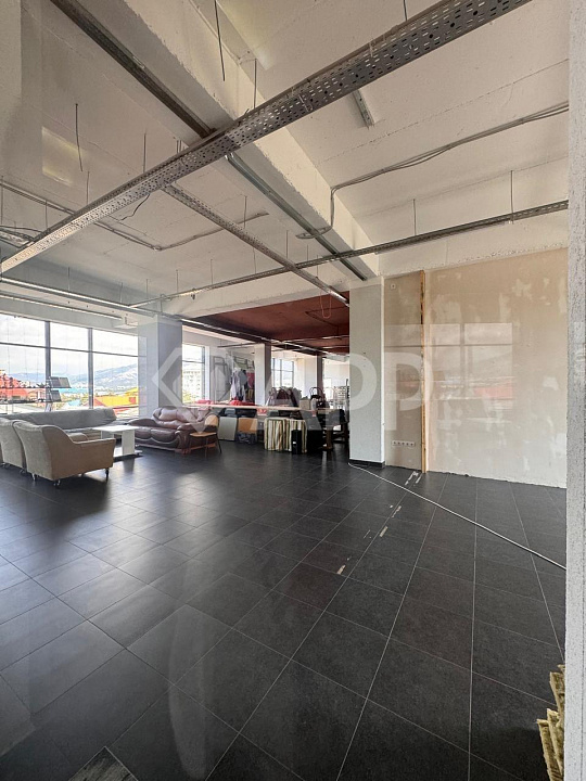 Сдам помещение свободного назначения, 223 м² фото