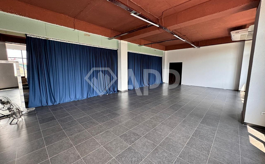 Сдам помещение свободного назначения, 223 м² фото