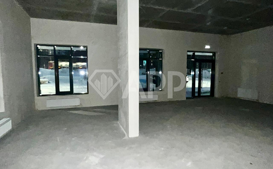 Аренда помещения под кафе, ресторан, магазин, услуги, 1 линия фото