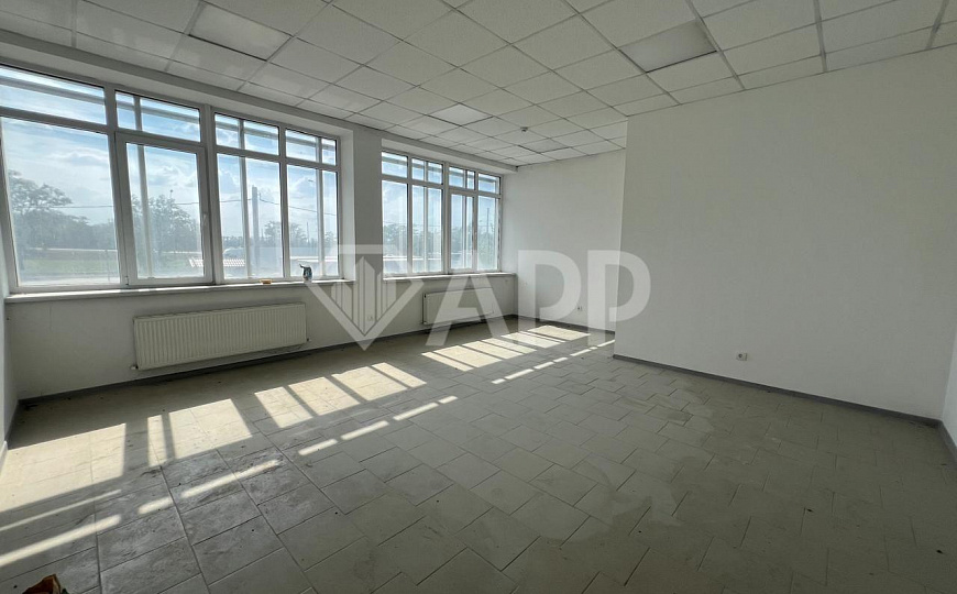 Продам помещение свободного назначения, 422 м² фото