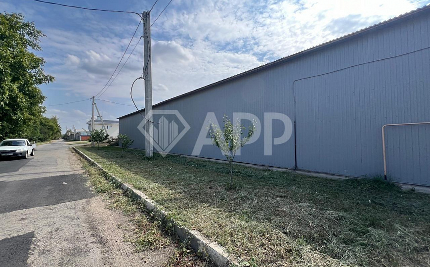Продам помещение свободного назначения, 422 м² фото