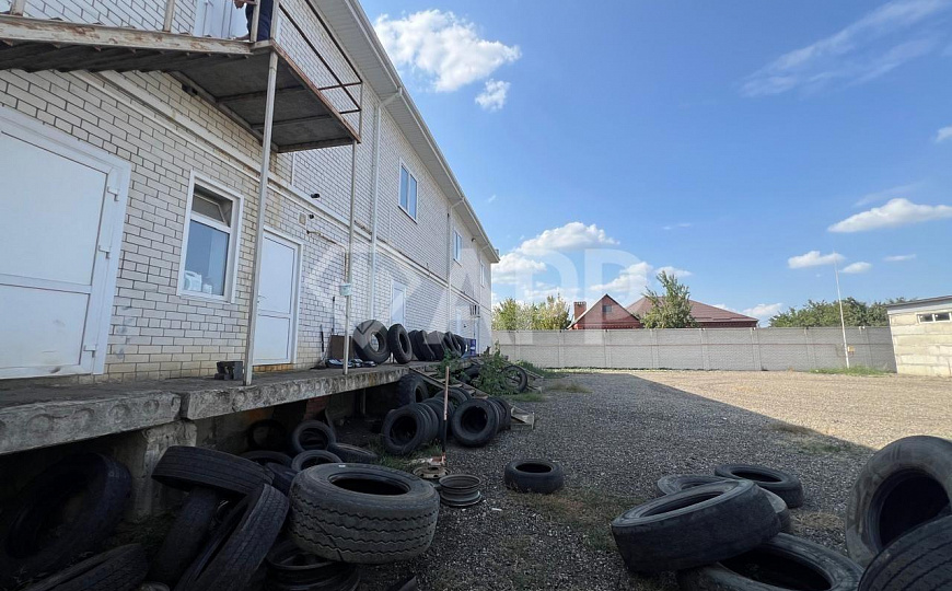 Продам помещение свободного назначения, 422 м² фото