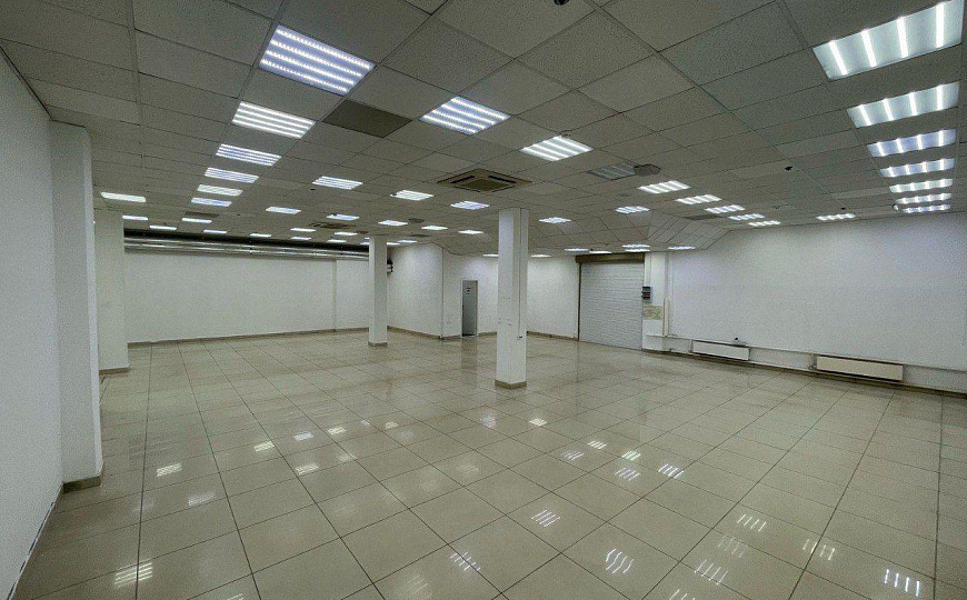 Сдам помещение свободного назначения, 200 м² фото