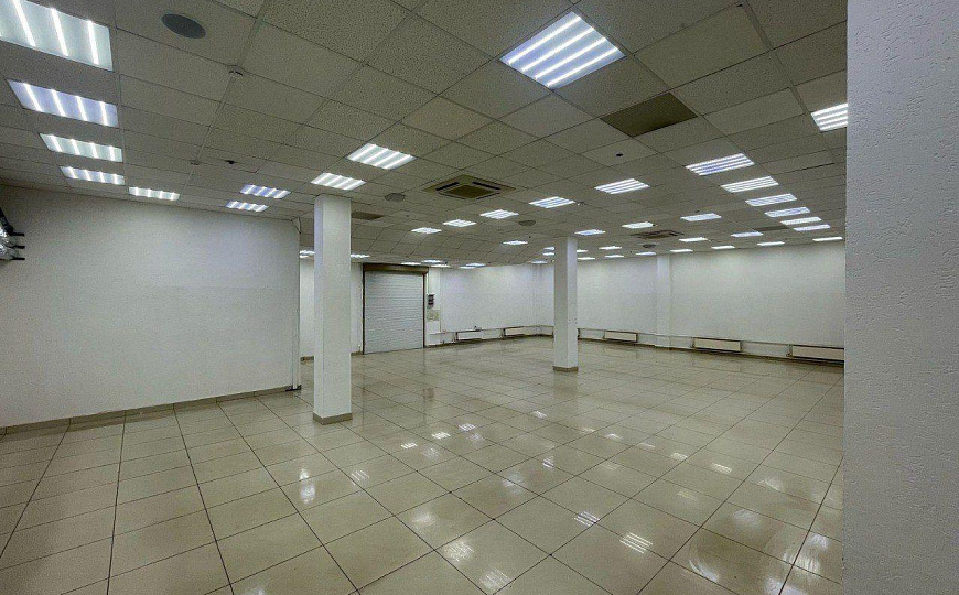 Сдам помещение свободного назначения, 200 м² фото