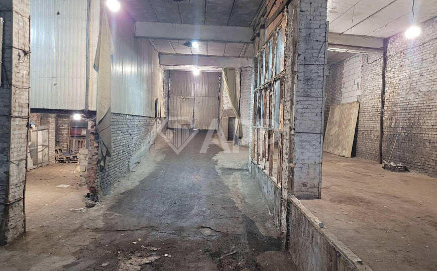 Сдам складское помещение, 900 м² фото