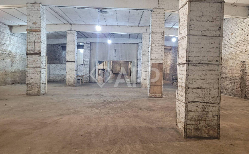 Сдам складское помещение, 900 м² фото