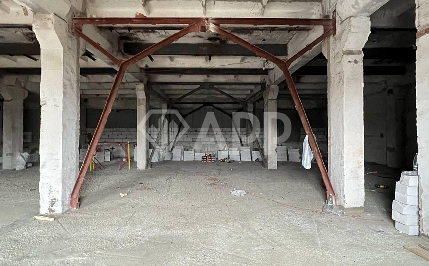 Сдаю помещение свободного назначения, 460 м² фото