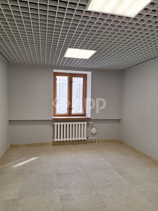 Сдам помещение на первой линии, 17,9м² фото
