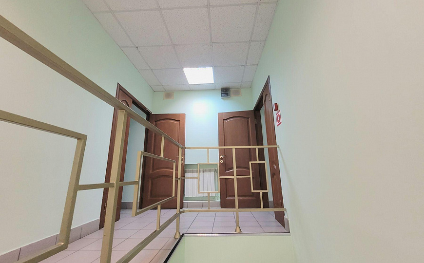 Продам отдельно стоящее здание, 1 554,7 м² фото