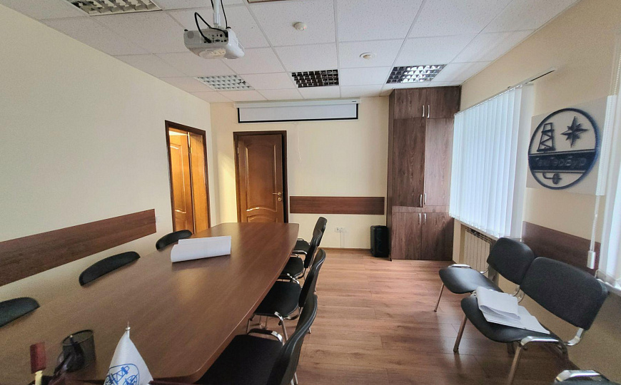 Продам отдельно стоящее здание, 1 554,7 м² фото