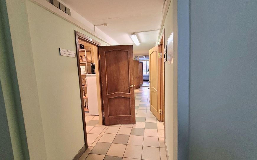 Продам отдельно стоящее здание, 1 554,7 м² фото
