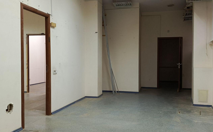 Сдам бизнес-центр/офисный центр, 250 м² фото