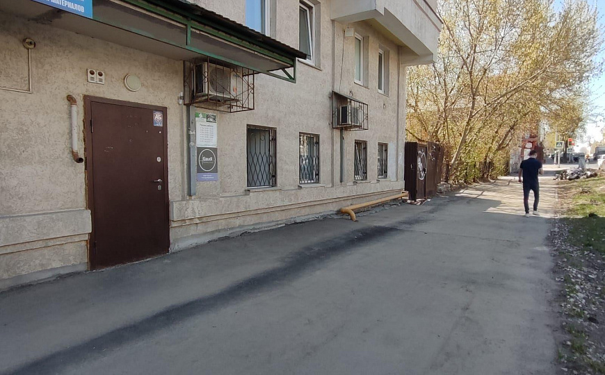Продам помещение на 1ой линии, 62 м² фото