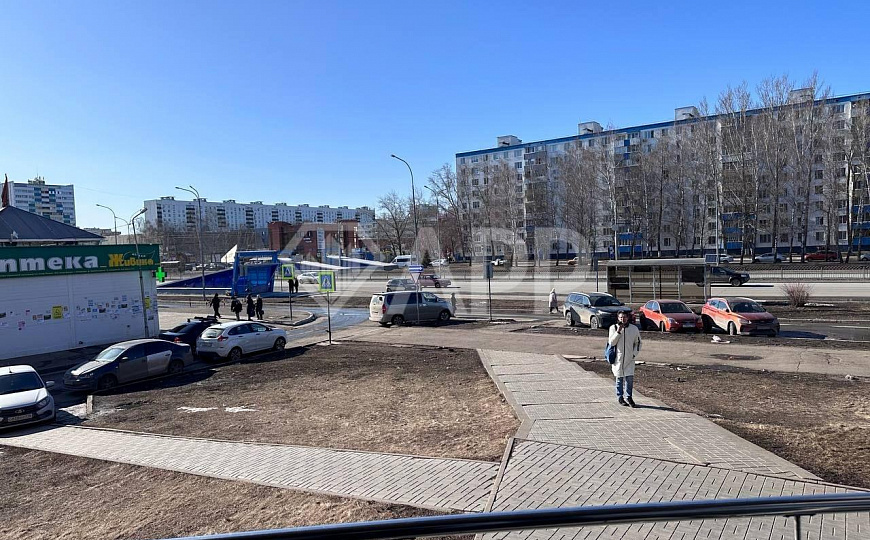 Аренда торгово-офисного помещение 56м2 и 19,2 м2 фото
