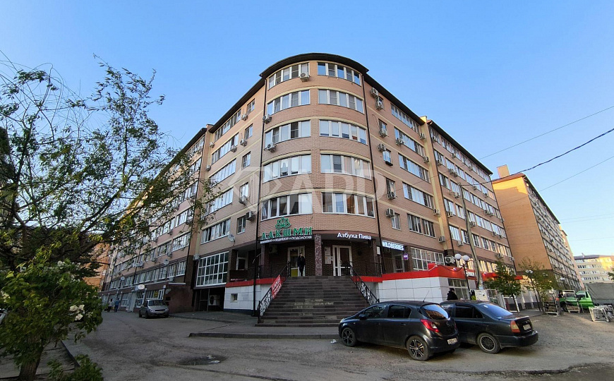 Сдам торговое помещение, 77,2 м² фото