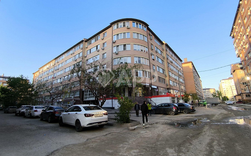 Сдам торговое помещение, 77,2 м² фото