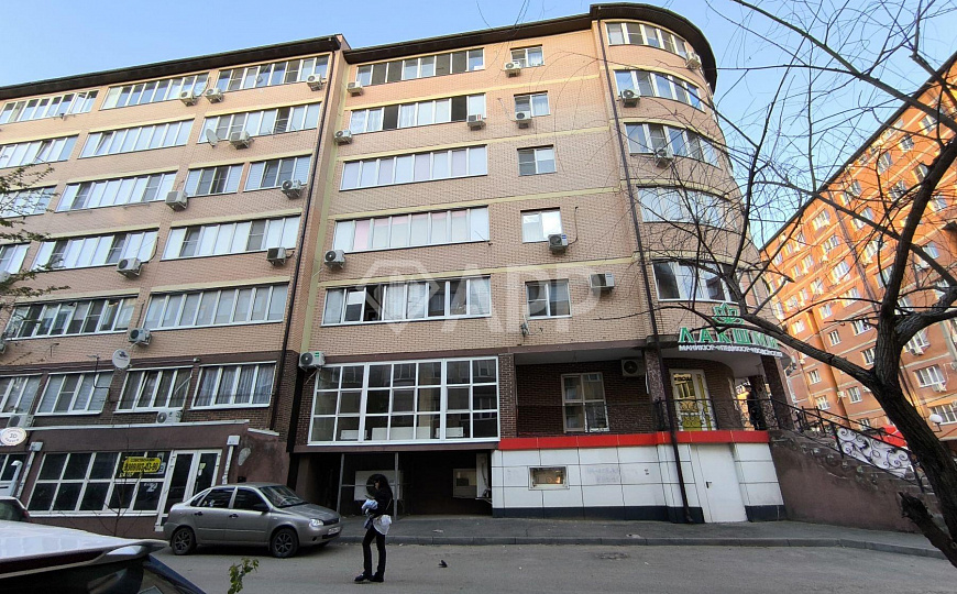 Сдам торговое помещение, 77,2 м² фото