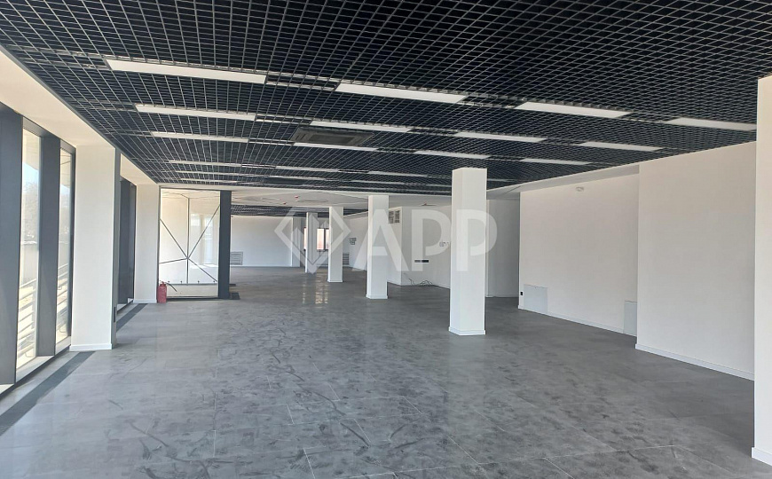 Сдам отдельно стоящее здание, 1 765 м² фото