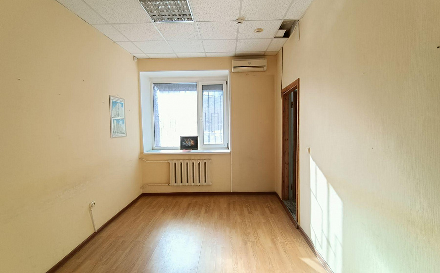 Сдам офисное помещение, 82 м² фото