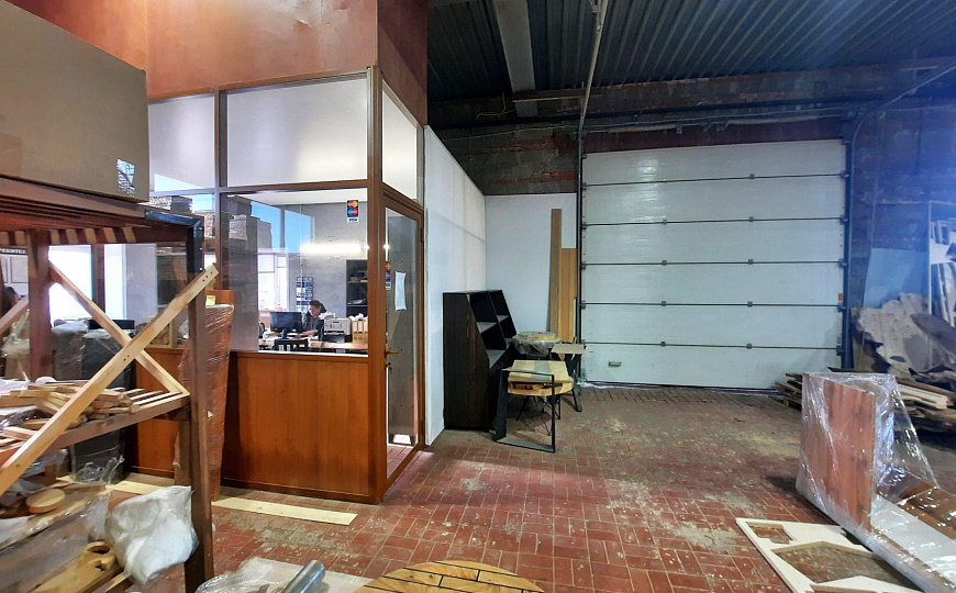 Продам производственное помещение, 2 100 м² фото