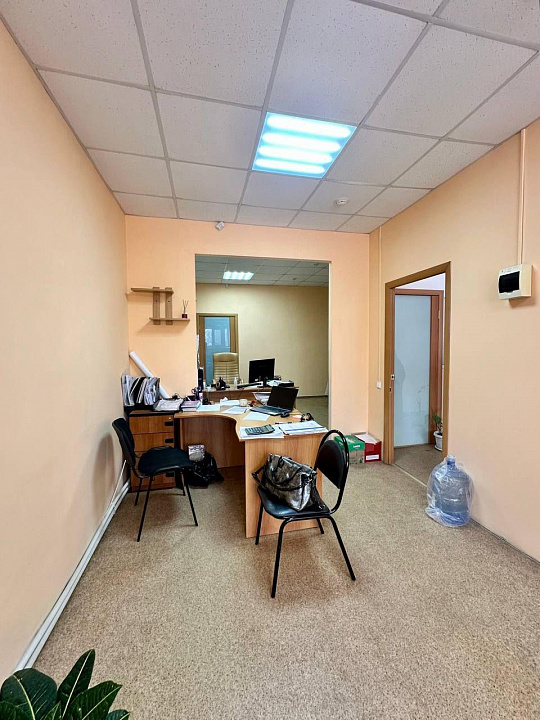 Продажа торговой базы 3600 м2 в г.Новокуйбышевске фото