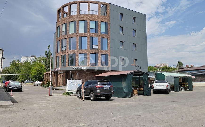 Сдам помещение свободного назначения, 265 м² фото
