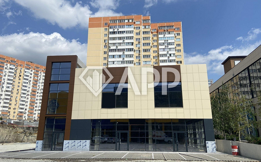 Сдам торговое помещение, 24 м² фото
