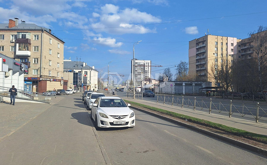 Сдам помещение  90м² на 1 линии фото